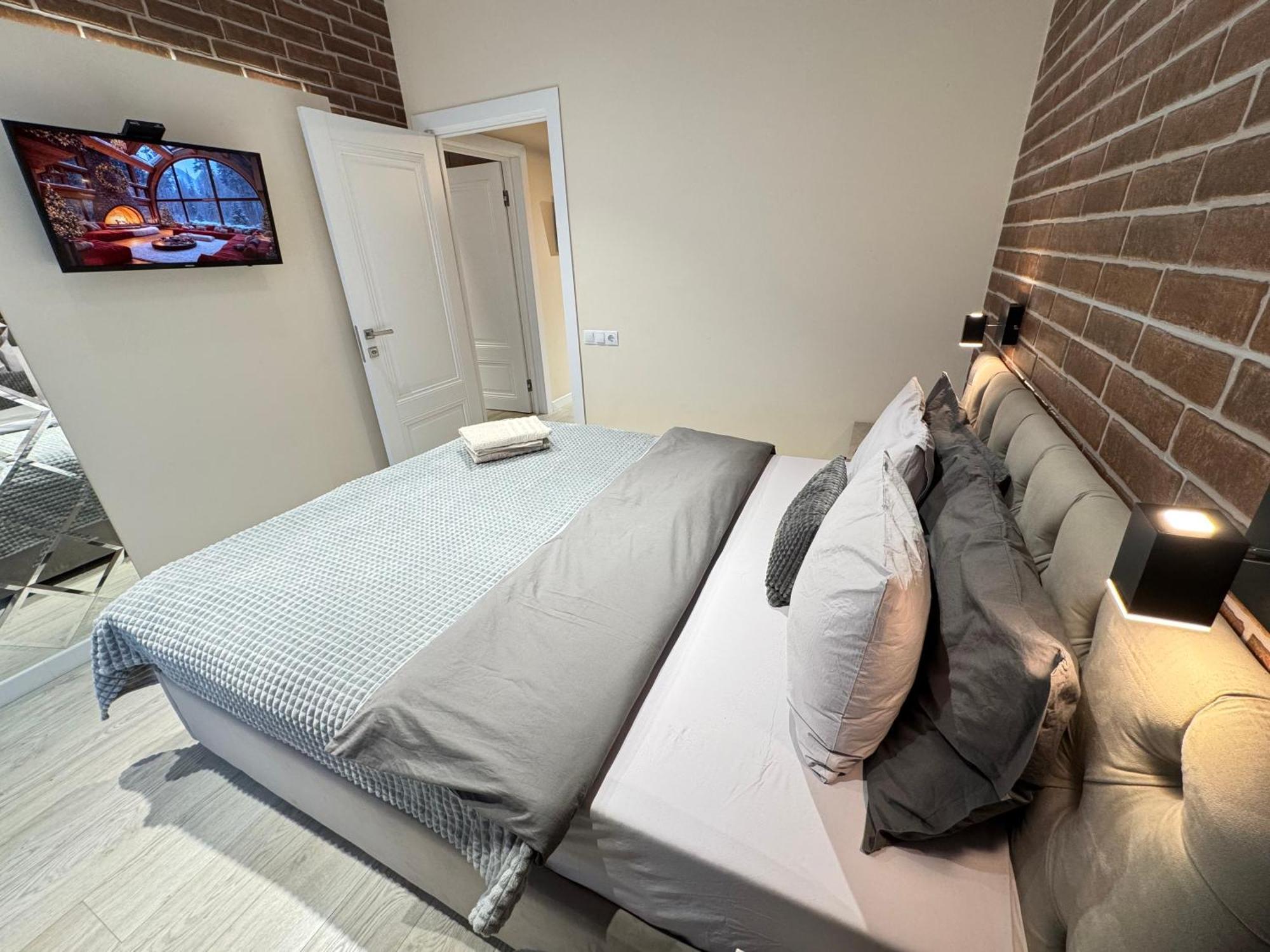 Business Lux Apartment Solomon City Chişinǎu Buitenkant foto
